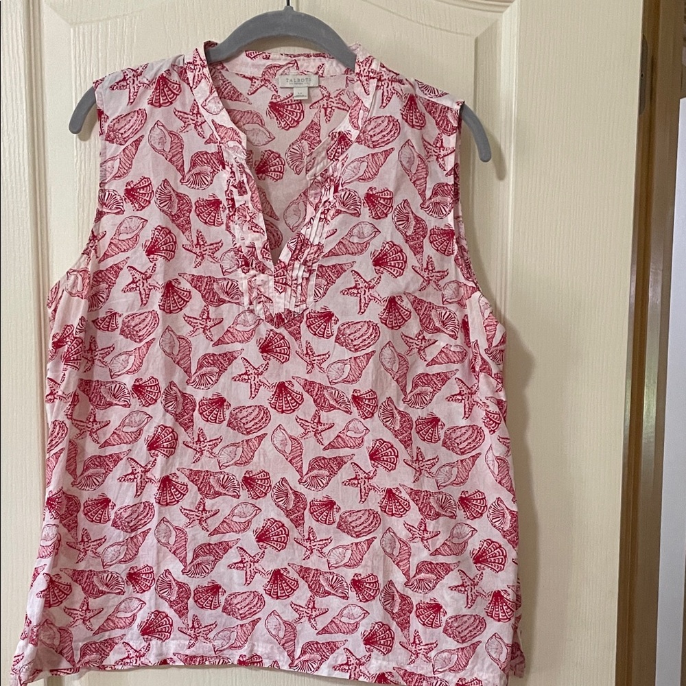 Talbots Red and White Shell pattern top 
Size Lp